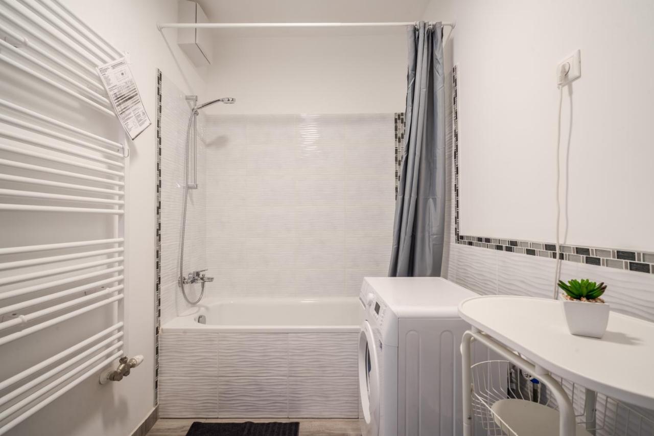 Cosy Home Close To The Center With Parking Garage 布达佩斯 外观 照片